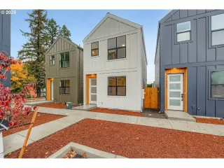 Photo #1: 333078455 Listing 