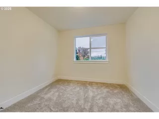 Photo #4: 333078455 Listing 