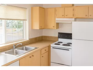 Photo #1: 333139985 Listing