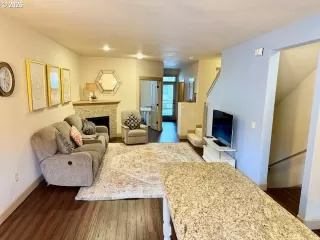 Photo #6: 334119826 Listing 