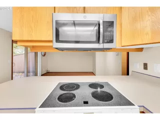 Photo #6: 334452439 Listing 