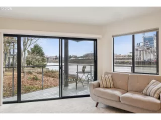 Photo #5: 335073169 Listing 