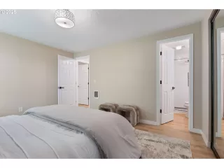 Photo #3: 336219083 Listing 