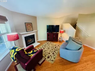 Photo #1: 336289547 Listing 