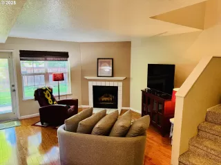 Photo #2: 336289547 Listing 