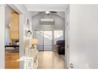 Photo #1: 336456970 Listing 