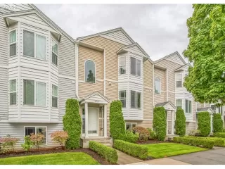 Photo #2: 336608797 Listing