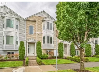 Photo #3: 336608797 Listing