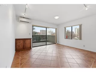 Photo #3: 338163433 Listing 