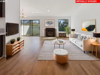 Photo #2: 338180337 Listing