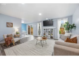 Photo #4: 338416000 Listing 