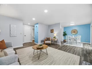 Photo #5: 338416000 Listing 