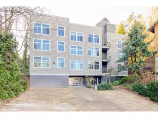 More Details about MLS # 338833280 : 1910 SW 18TH AVE