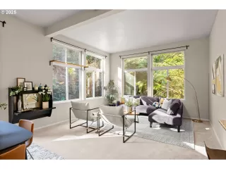 Photo #1: 338833280 Listing