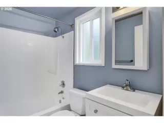 Photo #1: 339784175 Listing