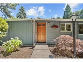 Photo #2: 341968360 Listing