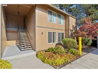 More Details about MLS # 342086636 : 1269 NE GRANT ST
