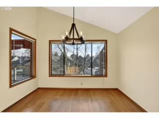 Photo #5: 342727654 Listing 