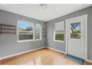 Photo #1: 344272767 Listing 