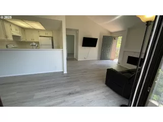 Photo #4: 344385685 Listing 