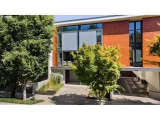 Photo #2: 344521685 Listing