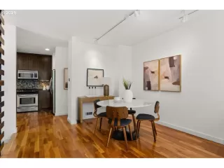 Photo #4: 344521685 Listing