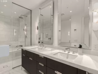 Photo #2: 344883993 Listing