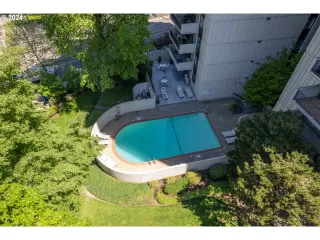 Photo #4: 345391052 Listing