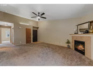 Photo #4: 345391141 Listing