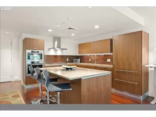 Photo #6: 346418635 Listing 