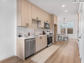 Photo #4: 347178259 Listing 