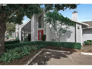 Photo #2: 348764599 Listing 