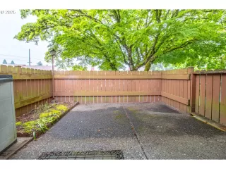 Photo #4: 348885674 Listing