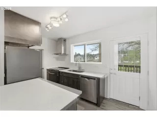 Photo #5: 349062218 Listing 