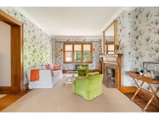 Photo #2: 349083800 Listing 