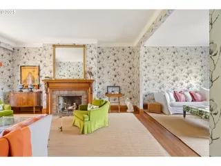 Photo #3: 349083800 Listing 