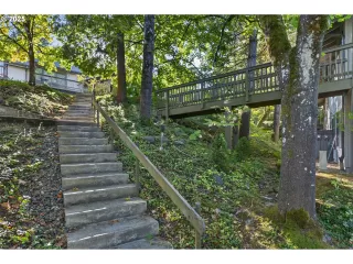 Photo #1: 349108422 Listing