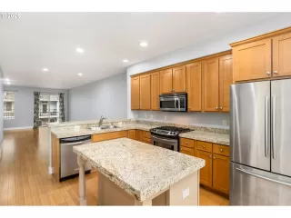 Photo #6: 349366676 Listing 