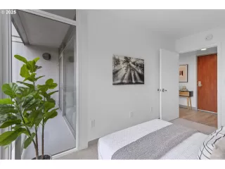 Photo #4: 349565665 Listing 