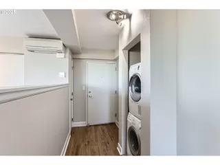 Photo #4: 349741373 Listing 