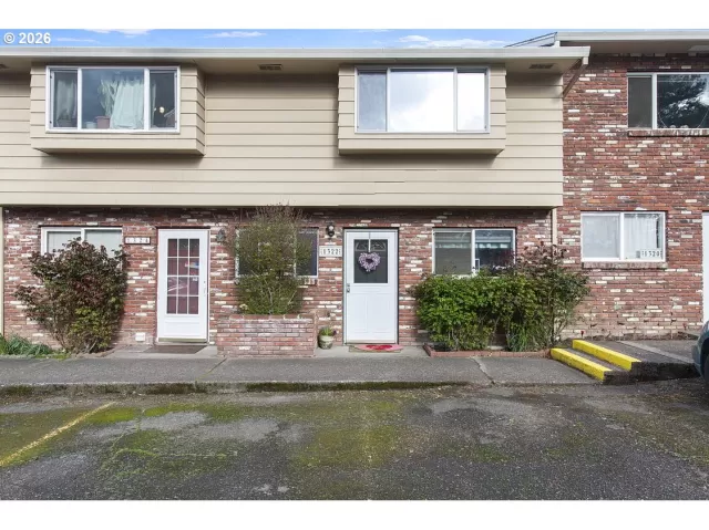 MLS: 350020646 Condo For Sale