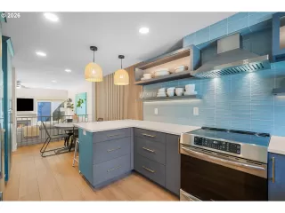 Photo #6: 350211665 Listing 