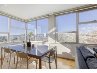 Photo #5: 350990288 Listing 