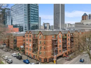 Photo #1: 352474463 Listing 