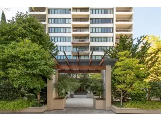 Photo #1: 352637502 Listing 