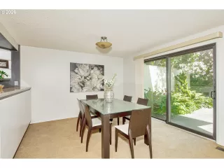 Photo #3: 353787762 Listing 