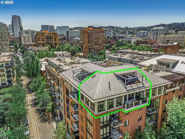 MLS: 354298522 Condo For Sale