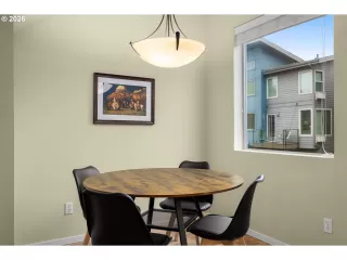 Photo #6: 355743326 Listing 