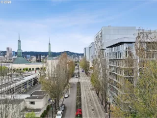 Photo #1: 355886836 Listing 