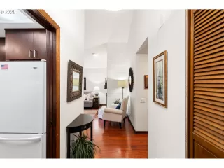 Photo #6: 357748644 Listing 